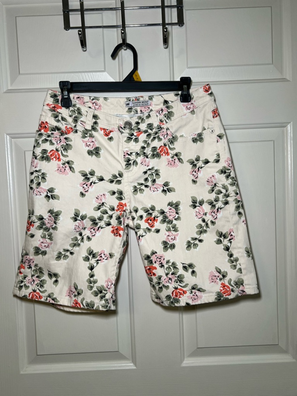 Lee Spring Vacation Resort Floral‎ Slender Secret Denim Jeans Sz 8